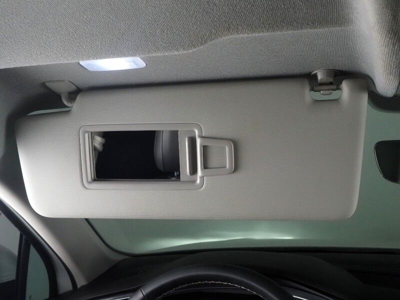 2022 Volkswagen Tiguan 2.0T SE *ADAPTIVE CRUISE, DIGITAL COCKPIT, SAFETY ALERTS, BACKUP-CAMERA, HEATED SEATS, 3RD ROW SEATING, REMOTE START, WIRELESS CHARGING, ANDROID & APPLE Round Rock TX