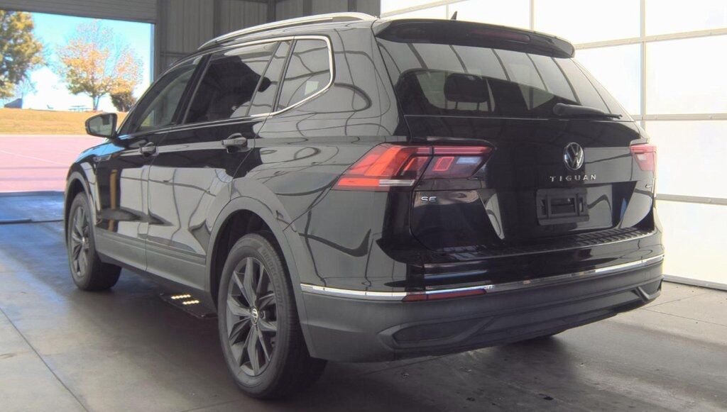 2022 Volkswagen Tiguan 2.0T SE Akron