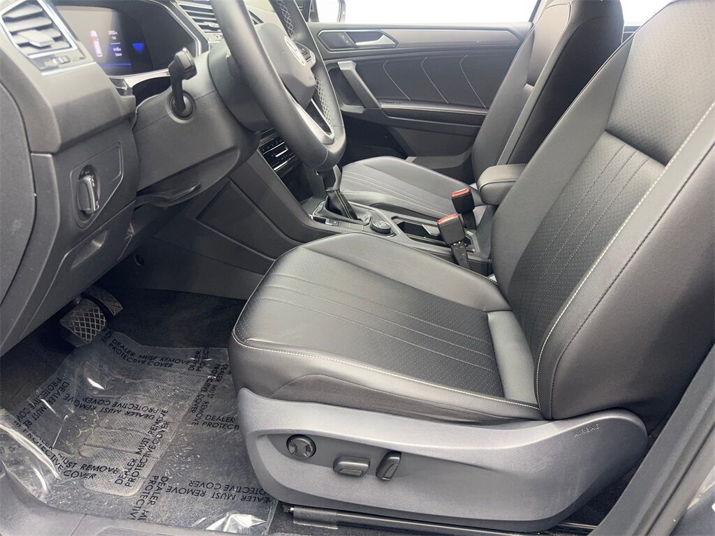 2022 Volkswagen Tiguan 2.0T SE CAM,PANO,HTD STS,BLIND SPO,3RD ROW Irving TX