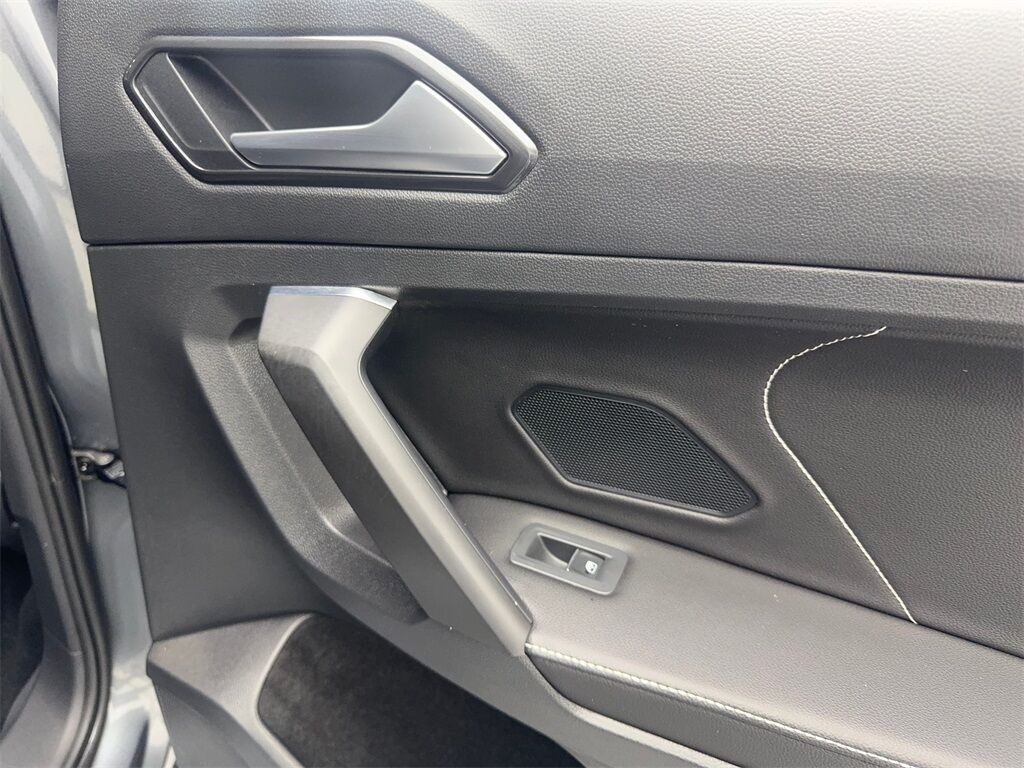 2022 Volkswagen Tiguan 2.0T SE CAM,PANO,HTD STS,BLIND SPO,3RD ROW Irving TX