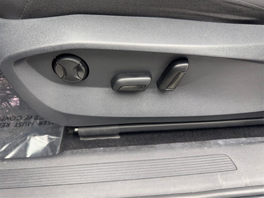 2022 Volkswagen Tiguan 2.0T SE CAM,PANO,HTD STS,BLIND SPO,3RD ROW Irving TX