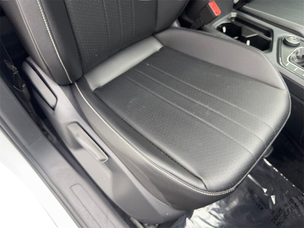 2022 Volkswagen Tiguan 2.0T SE CAM,PANO,HTD STS,BLIND SPOT,18&quot; WLS Irving TX