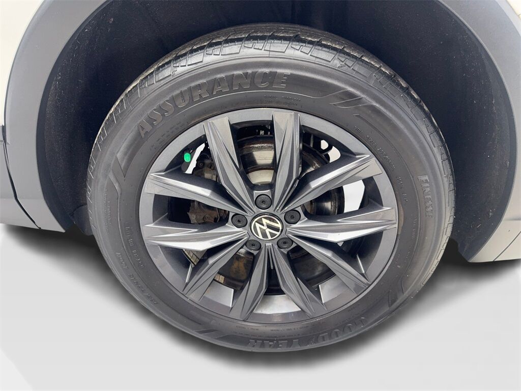 2022 Volkswagen Tiguan 2.0T SE CAM,PANO,HTD STS,BLIND SPOT,18&quot; WLS Irving TX