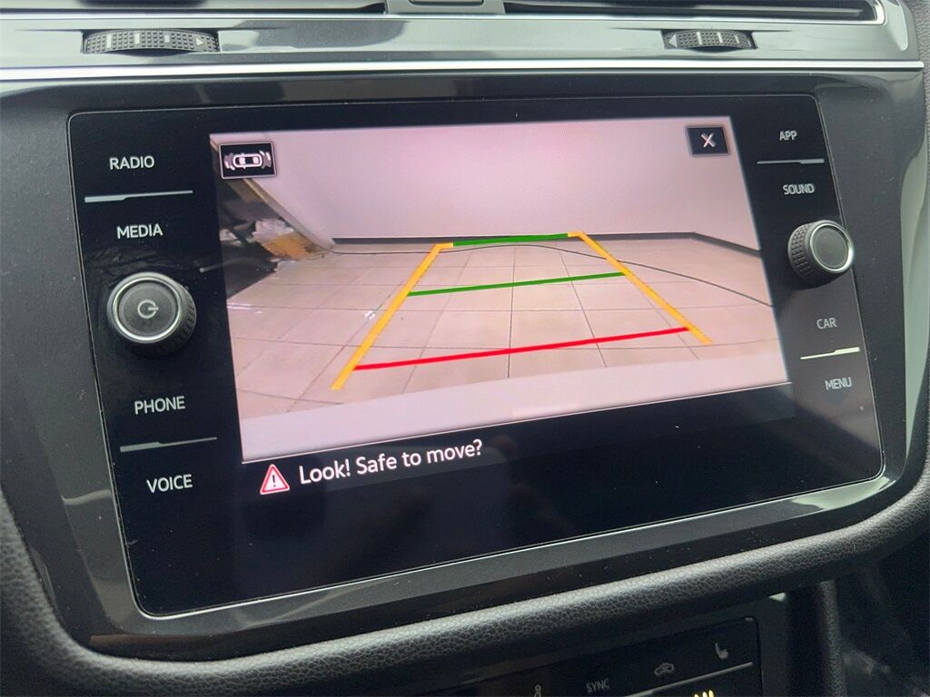 2022 Volkswagen Tiguan 2.0T SE CAM,PANO,HTD STS,BLIND SPOT,18&quot; WLS Irving TX