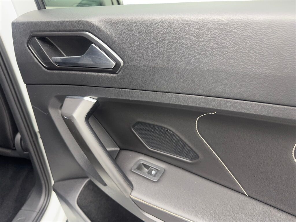 2022 Volkswagen Tiguan 2.0T SE CAM,PANO,HTD STS,BLIND SPOT,18&quot; WLS Irving TX