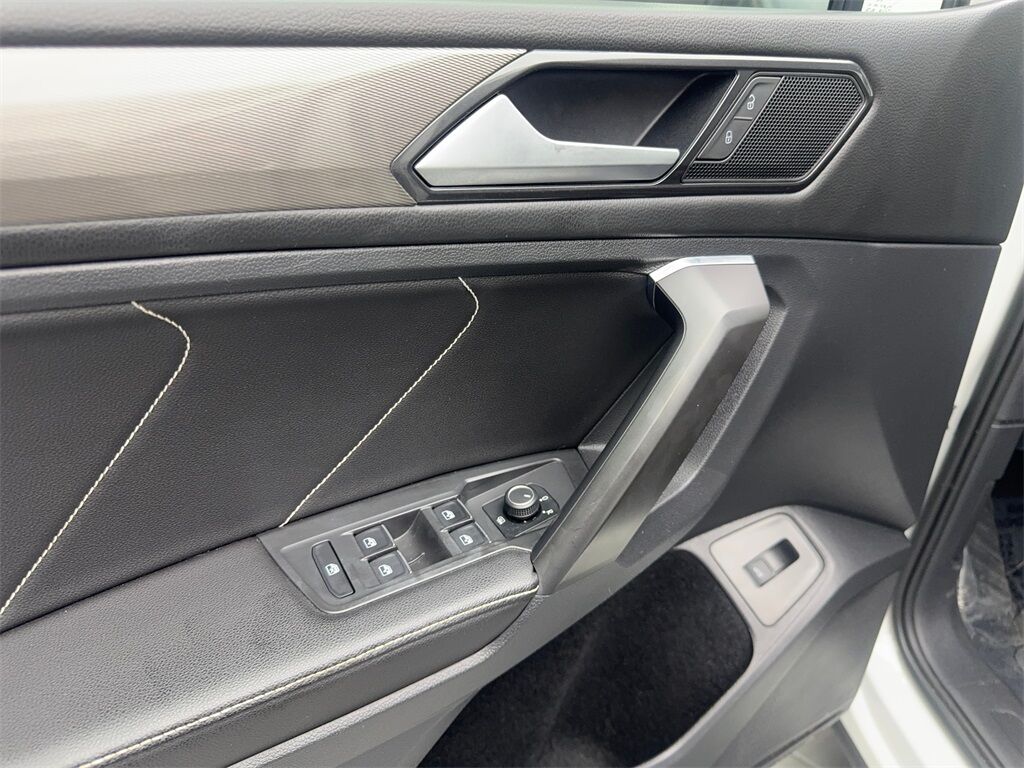 2022 Volkswagen Tiguan 2.0T SE CAM,PANO,HTD STS,BLIND SPOT,18&quot; WLS Irving TX