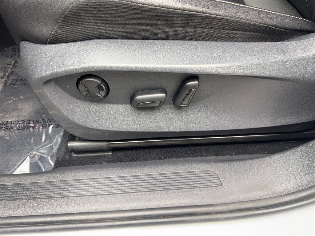 2022 Volkswagen Tiguan 2.0T SE CAM,PANO,HTD STS,BLIND SPOT,18&quot; WLS Irving TX