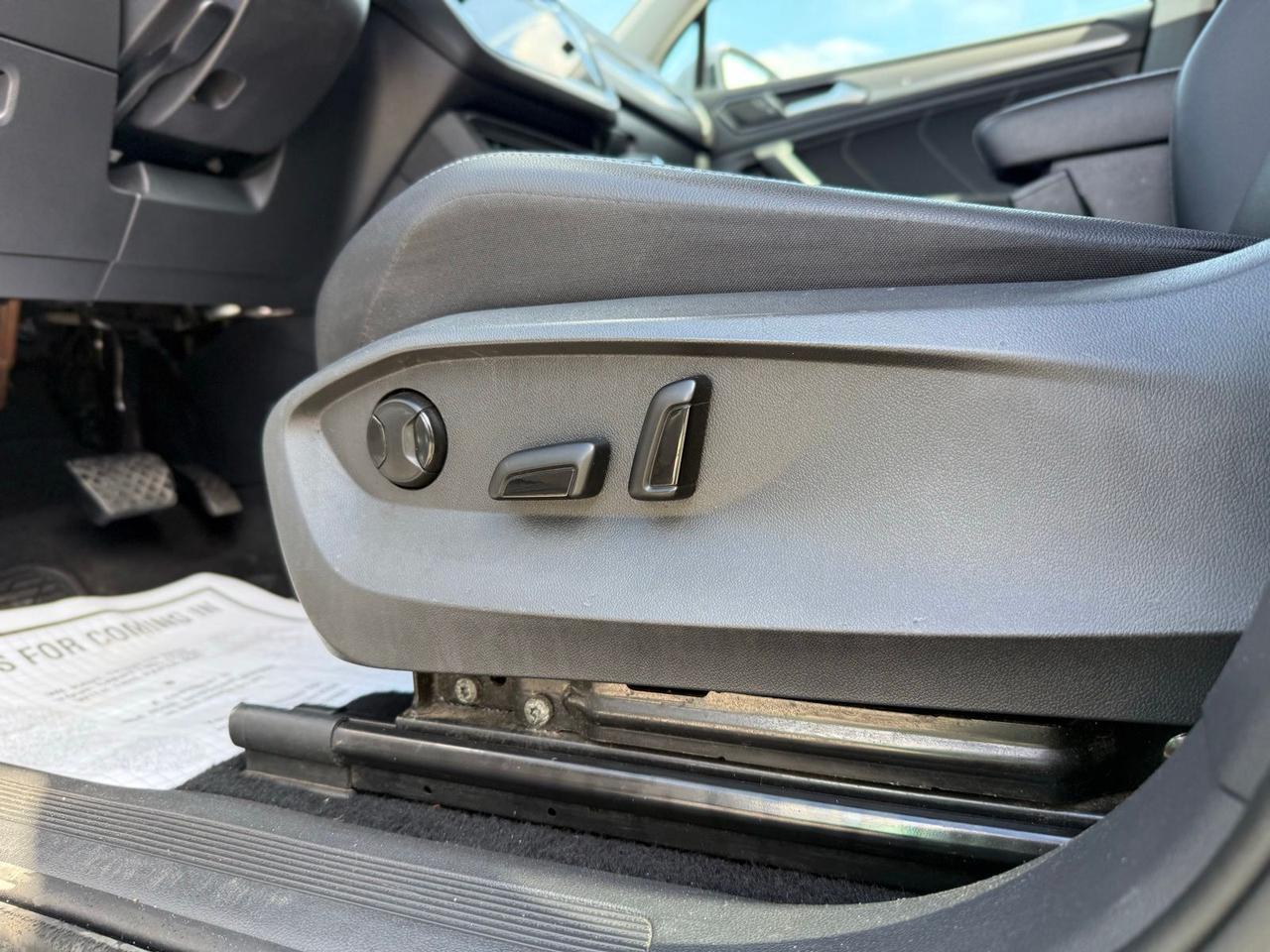 2022 Volkswagen Tiguan 2.0T SE Crestwood KY