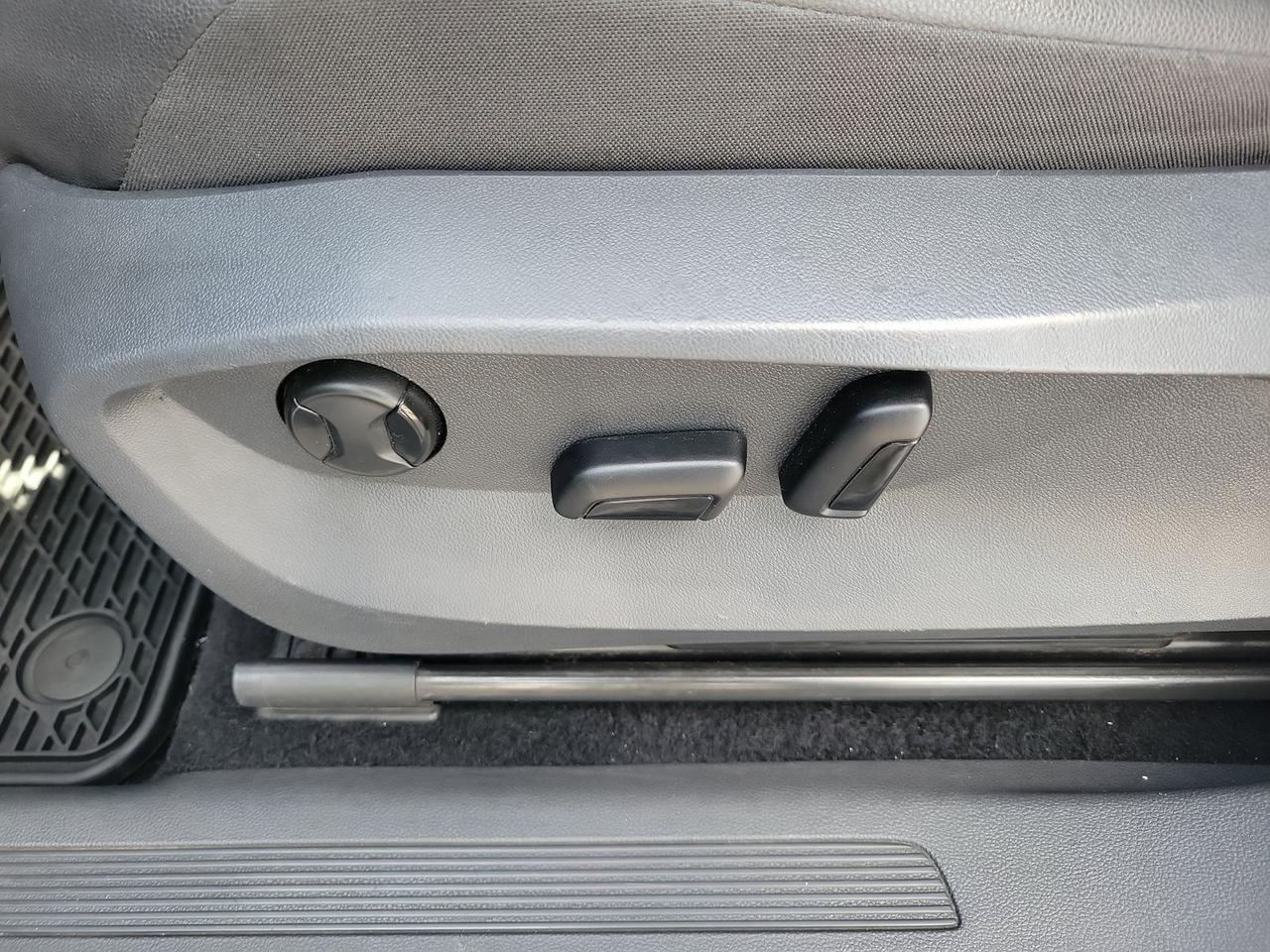 2022 Volkswagen Tiguan 2.0T SE Crestwood KY