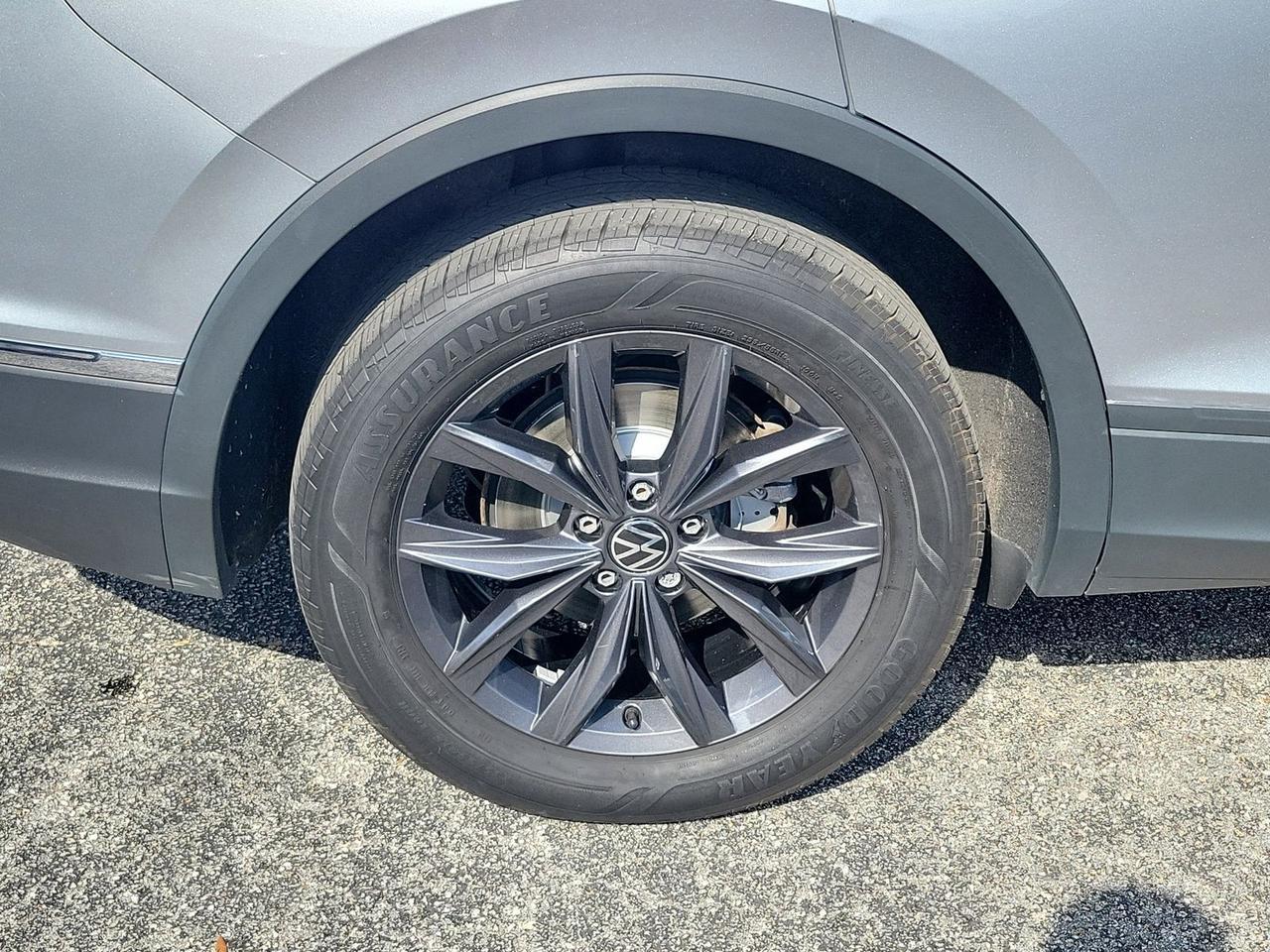 2022 Volkswagen Tiguan 2.0T SE Crestwood KY