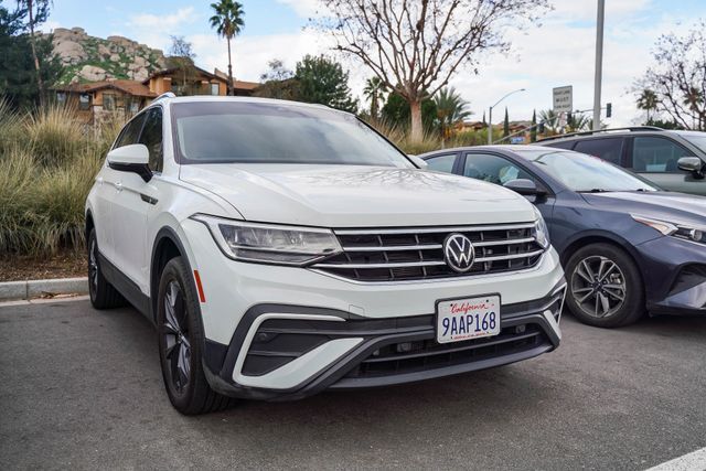 2022 Volkswagen Tiguan 2.0T SE