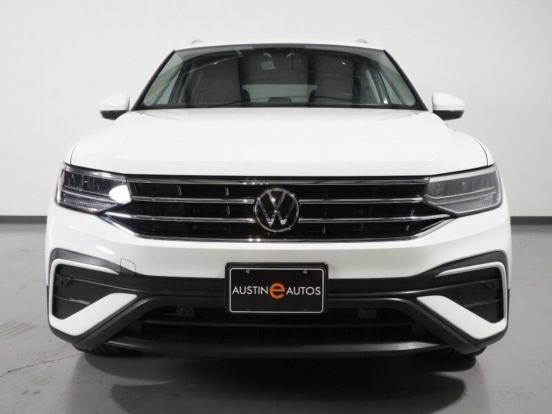 2022 Volkswagen Tiguan 2.0T SE *PANORAMA MOONROOF, ADAPTIVE CRUISE, DIGITAL COCKPIT, SAFETY ALERTS, BACKUP-CAMERA, HEATED SEATS, 3RD ROW SEATING, REMOTE START, WIRELESS CHARGING, ANDROID & APPLE Round Rock TX