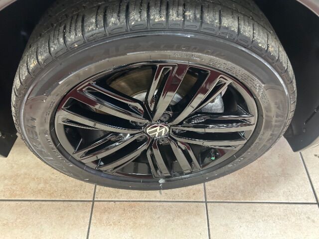 2022 Volkswagen Tiguan 2.0T SE R-Line Black Charlotte NC