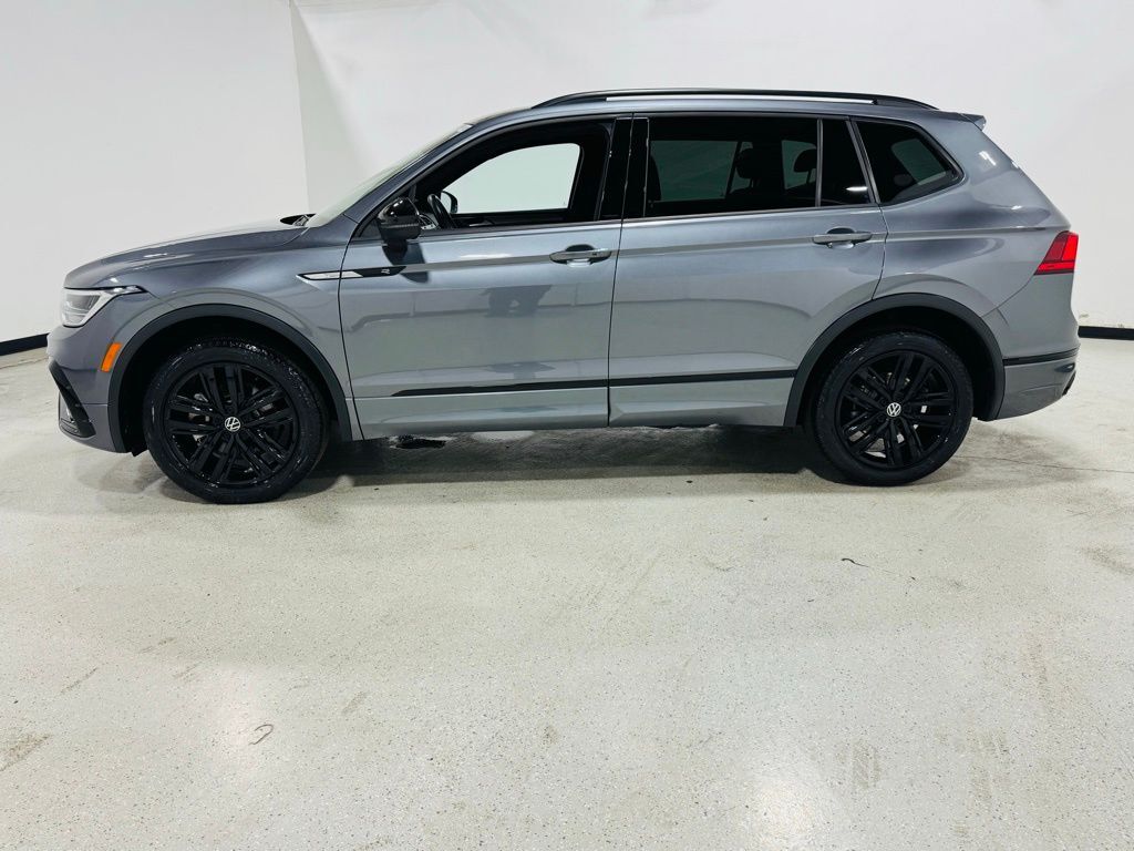 2022 Volkswagen Tiguan 2.0T SE R-Line Black Jersey City NJ