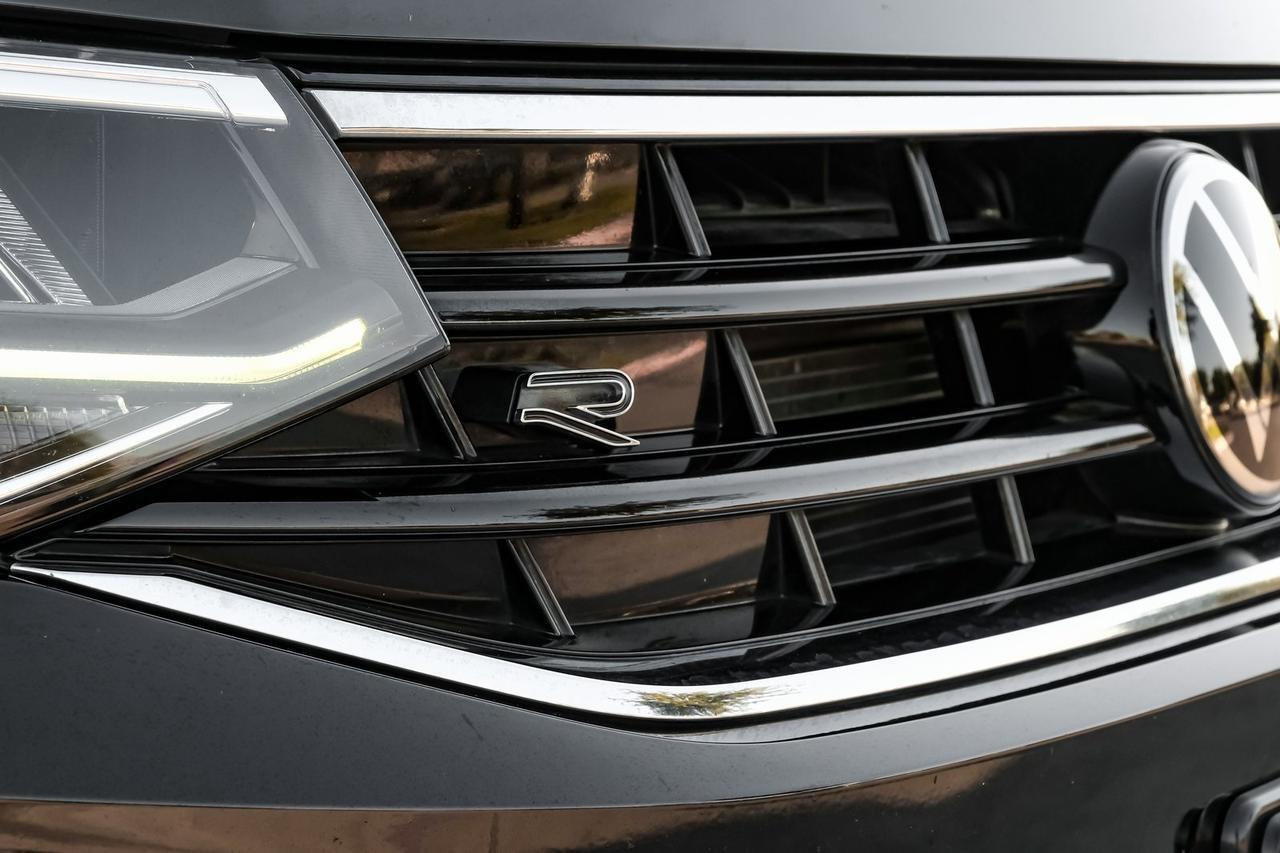 2022 Volkswagen Tiguan 2.0T SE R-Line Black Richardson TX