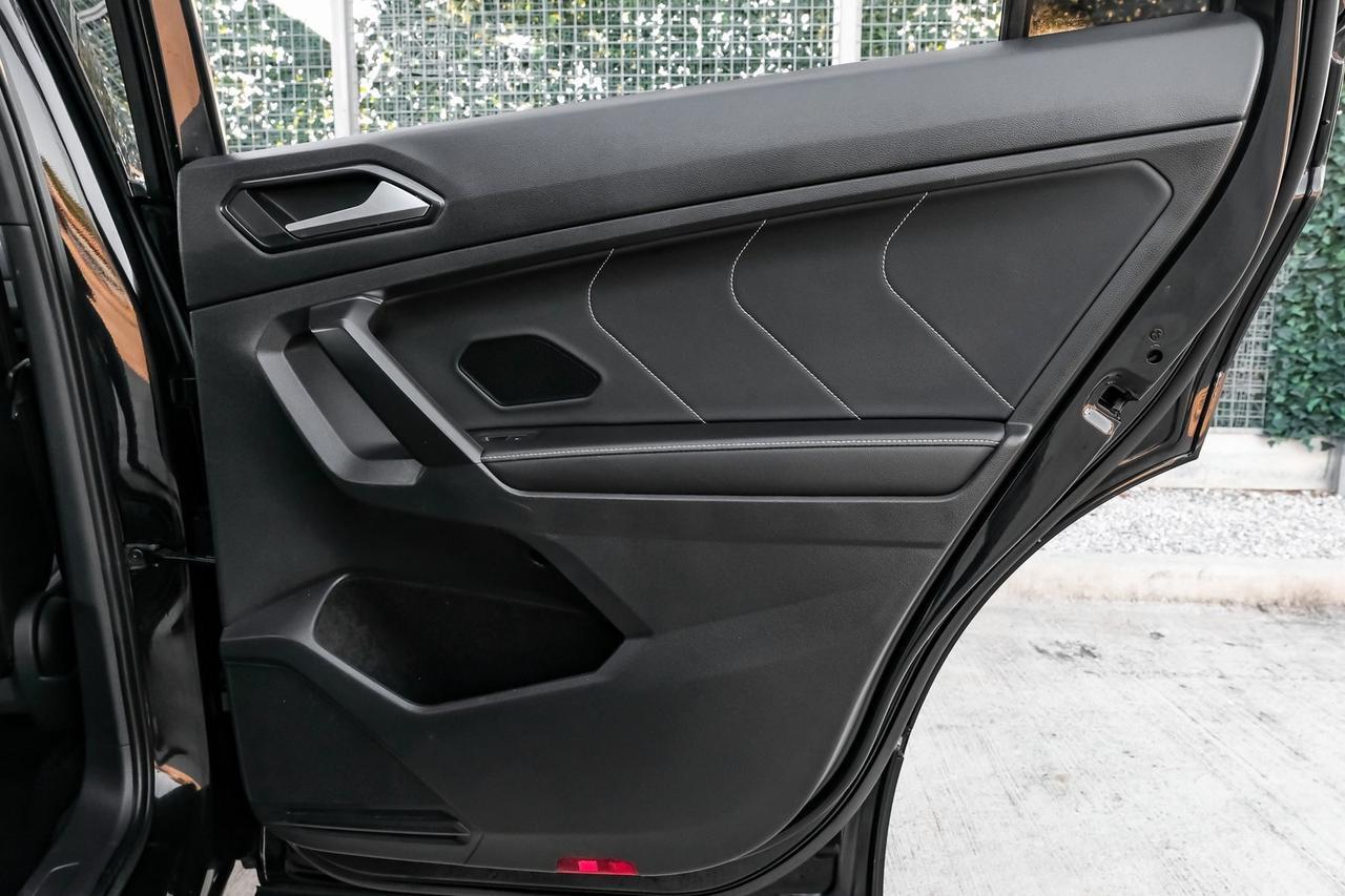 2022 Volkswagen Tiguan 2.0T SE R-Line Black Richardson TX