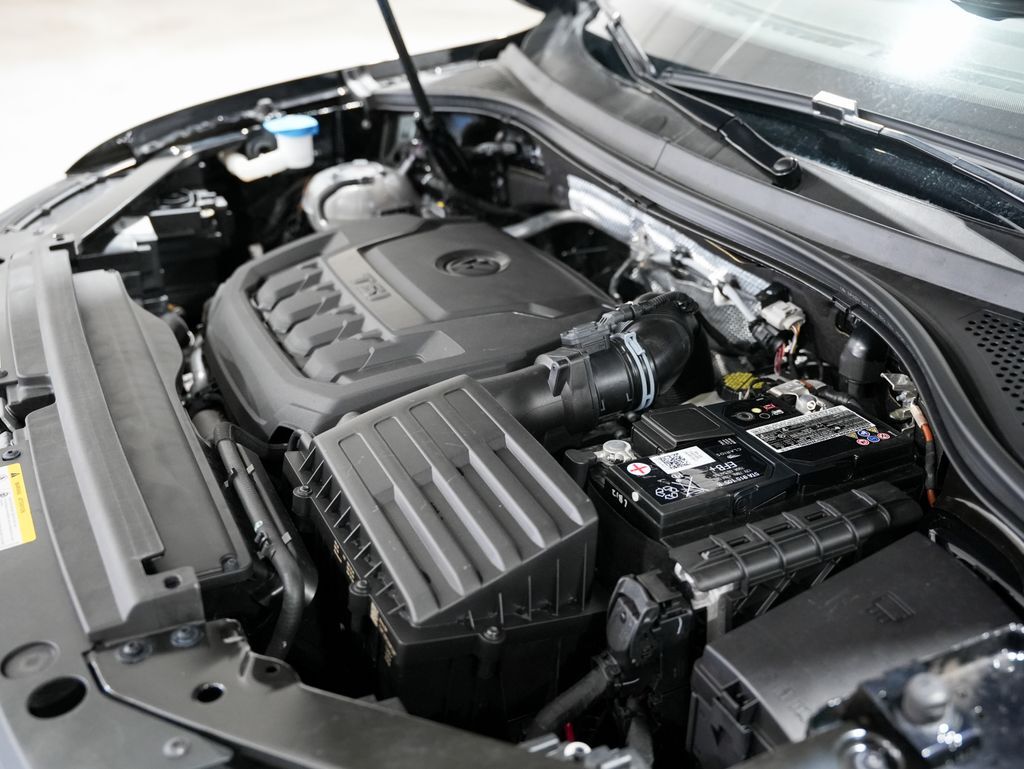 2022 Volkswagen Tiguan 2.0T SE R-Line Black Tigard OR