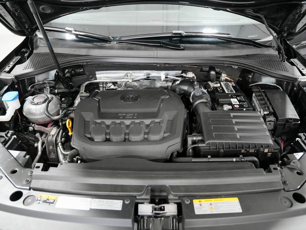 2022 Volkswagen Tiguan 2.0T SE R-Line Black Tigard OR