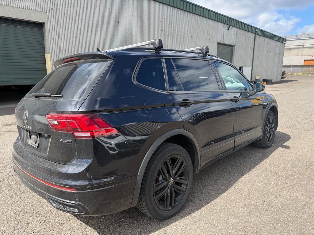 2022 Volkswagen Tiguan 2.0T SE R-Line Black