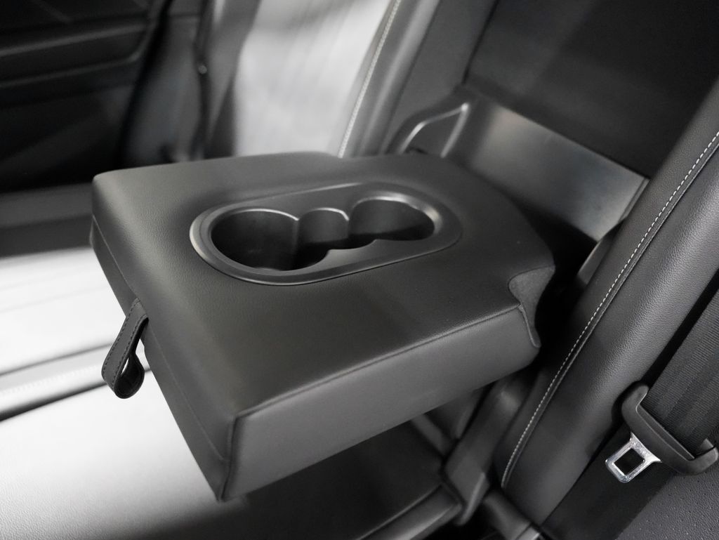 2022 Volkswagen Tiguan 2.0T SE R-Line Black Tigard OR