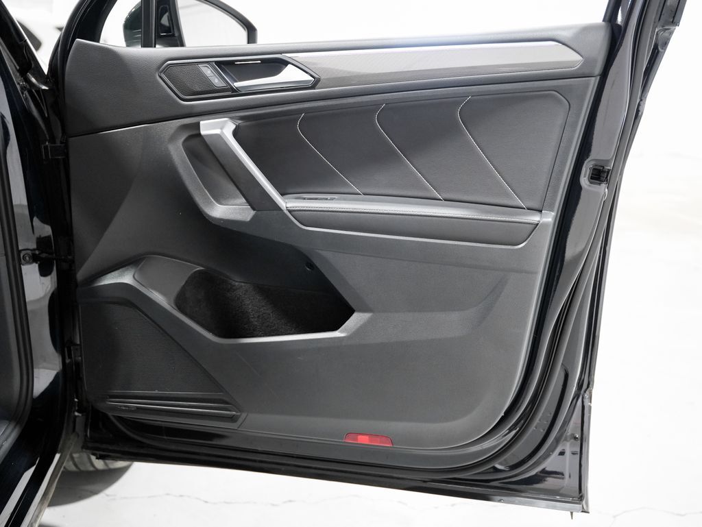 2022 Volkswagen Tiguan 2.0T SE R-Line Black Tigard OR