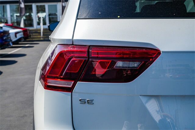 2022 Volkswagen Tiguan 2.0T SE R-Line Black Huntington Beach CA