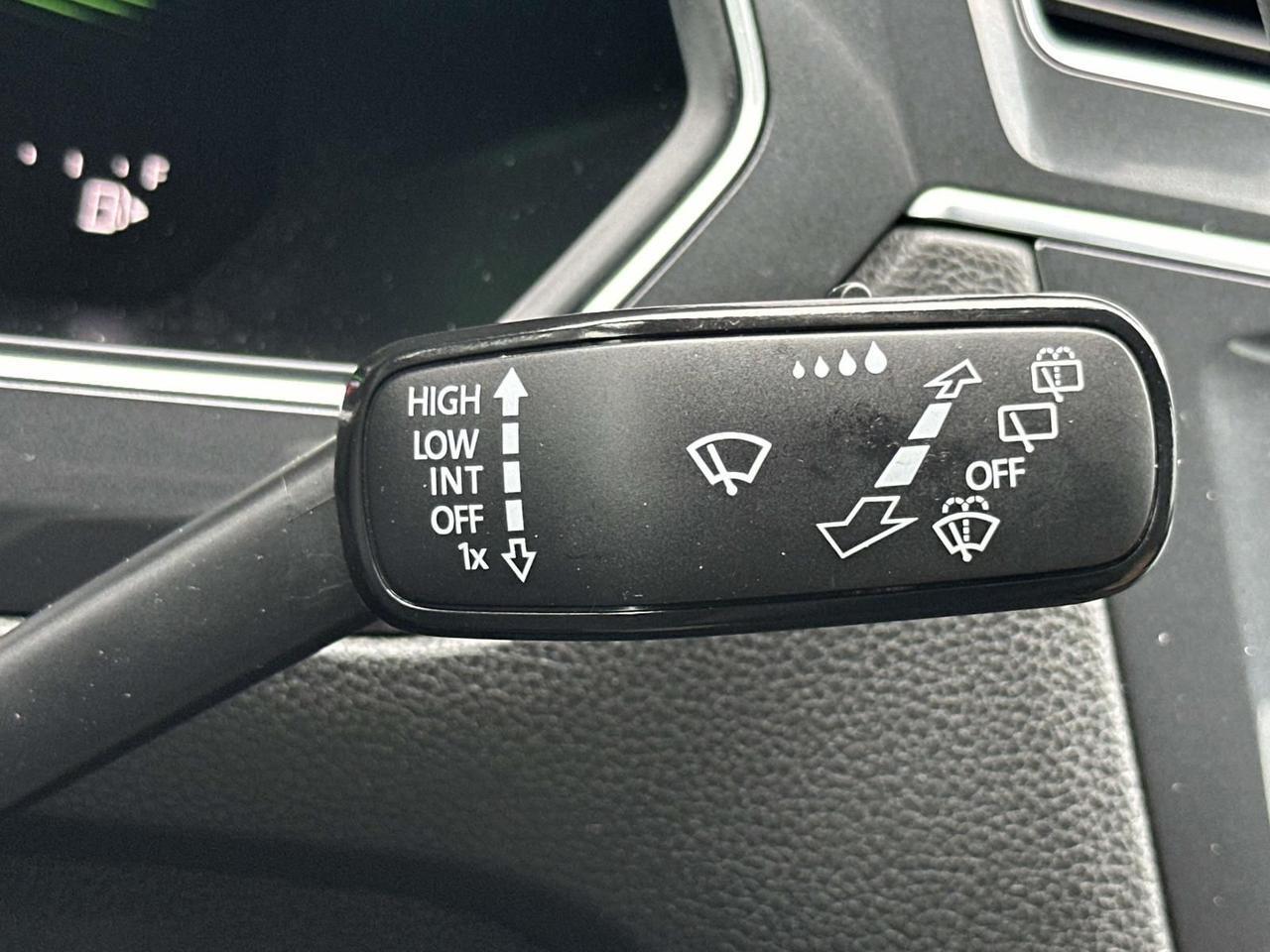 2022 Volkswagen Tiguan 2.0T SE R-Line Black Alexandria VA