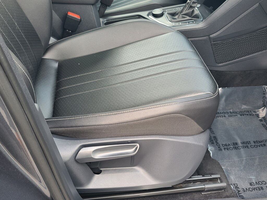 2022 Volkswagen Tiguan 2.0T SE R-Line Black Springfield VA