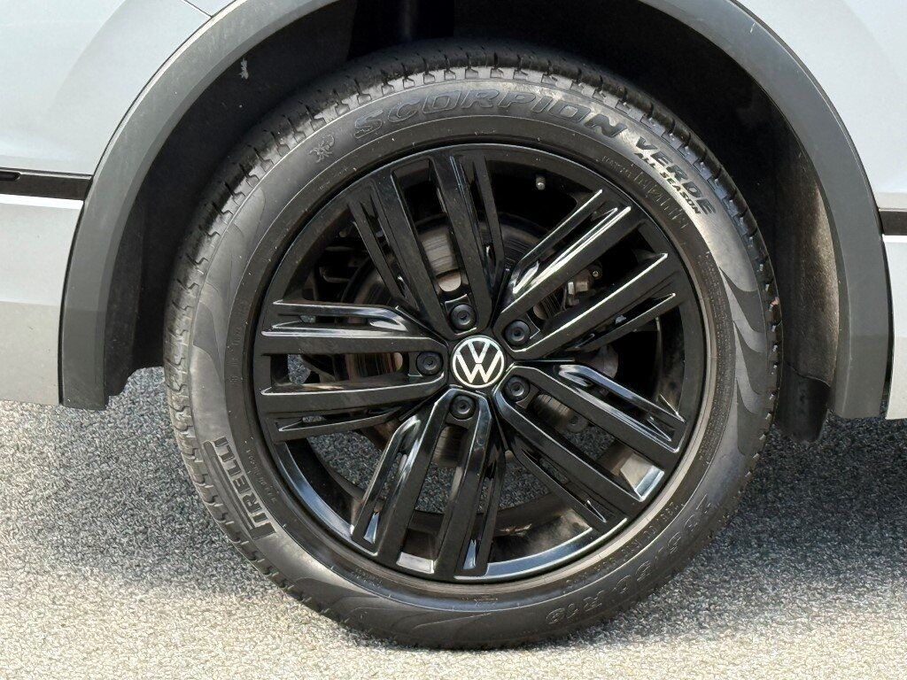 2022 Volkswagen Tiguan 2.0T SE R-Line Black Springfield VA