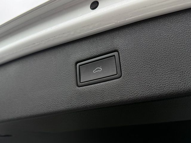 2022 Volkswagen Tiguan 2.0T SE R-Line Black Springfield VA