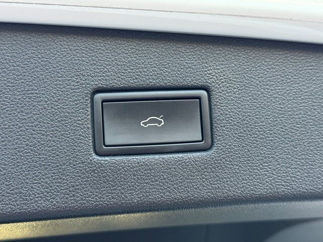 2022 Volkswagen Tiguan 2.0T SE R-Line Black Springfield VA