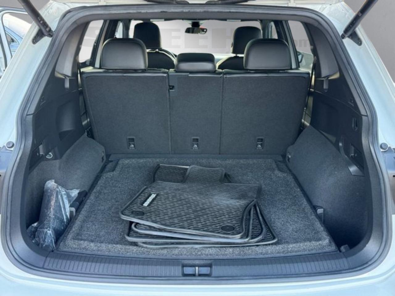 2022 Volkswagen Tiguan 2.0T SE R-Line Black Springfield VA