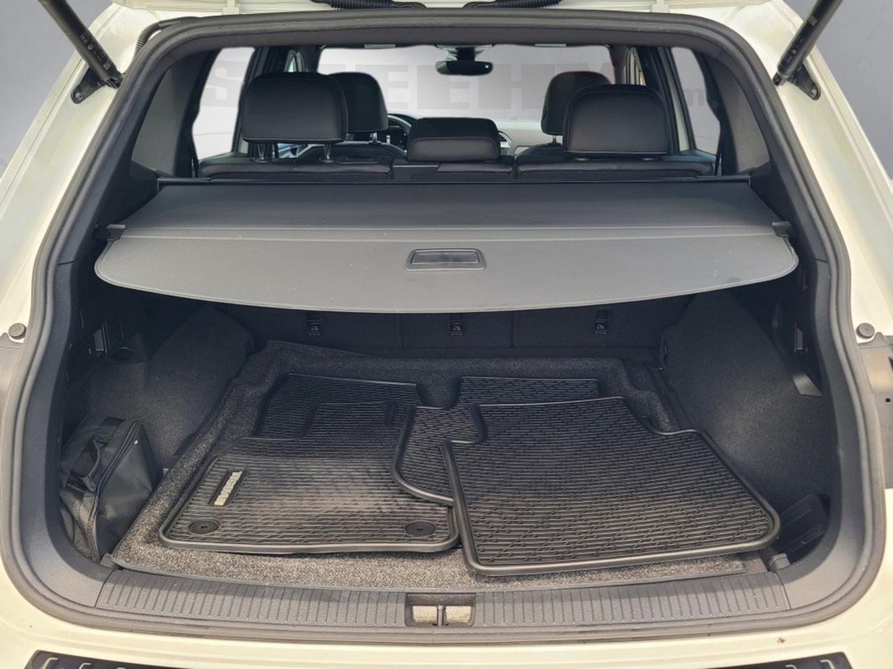 2022 Volkswagen Tiguan 2.0T SE R-Line Black Springfield VA