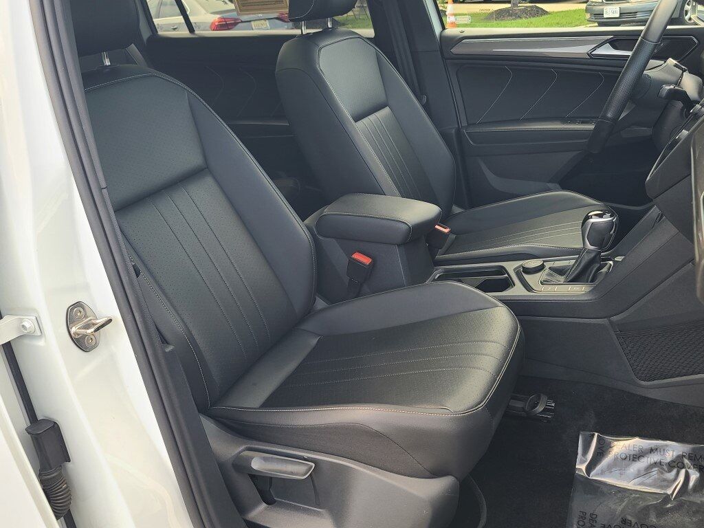 2022 Volkswagen Tiguan 2.0T SE R-Line Black Springfield VA