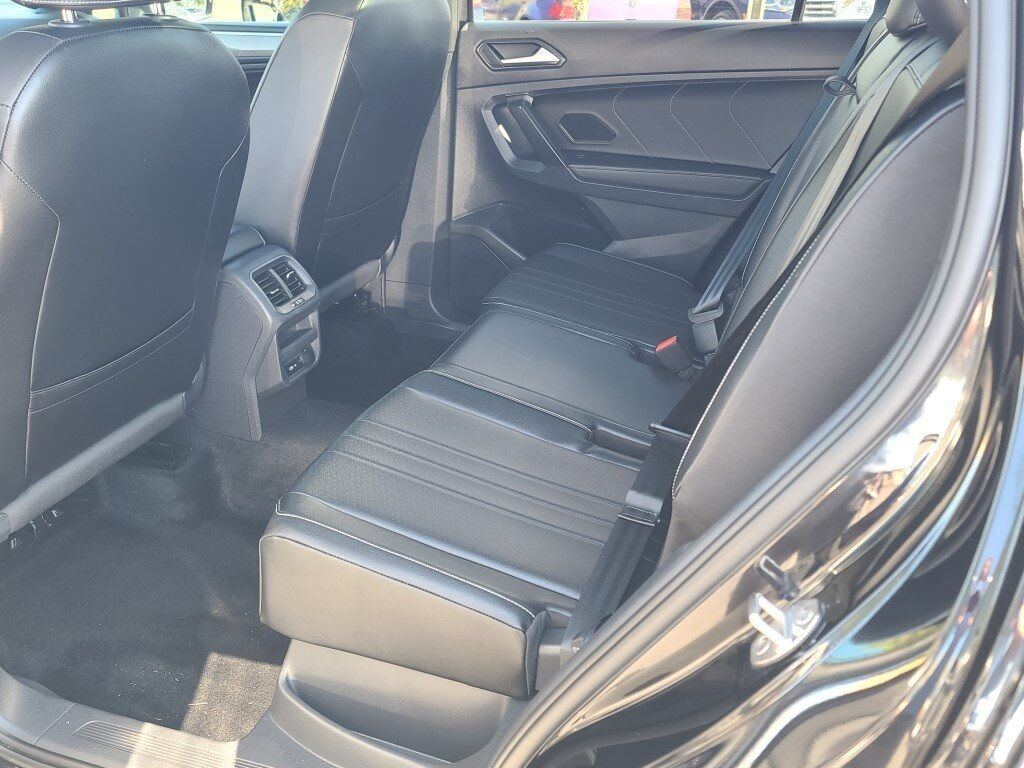 2022 Volkswagen Tiguan 2.0T SE R-Line Black Springfield VA