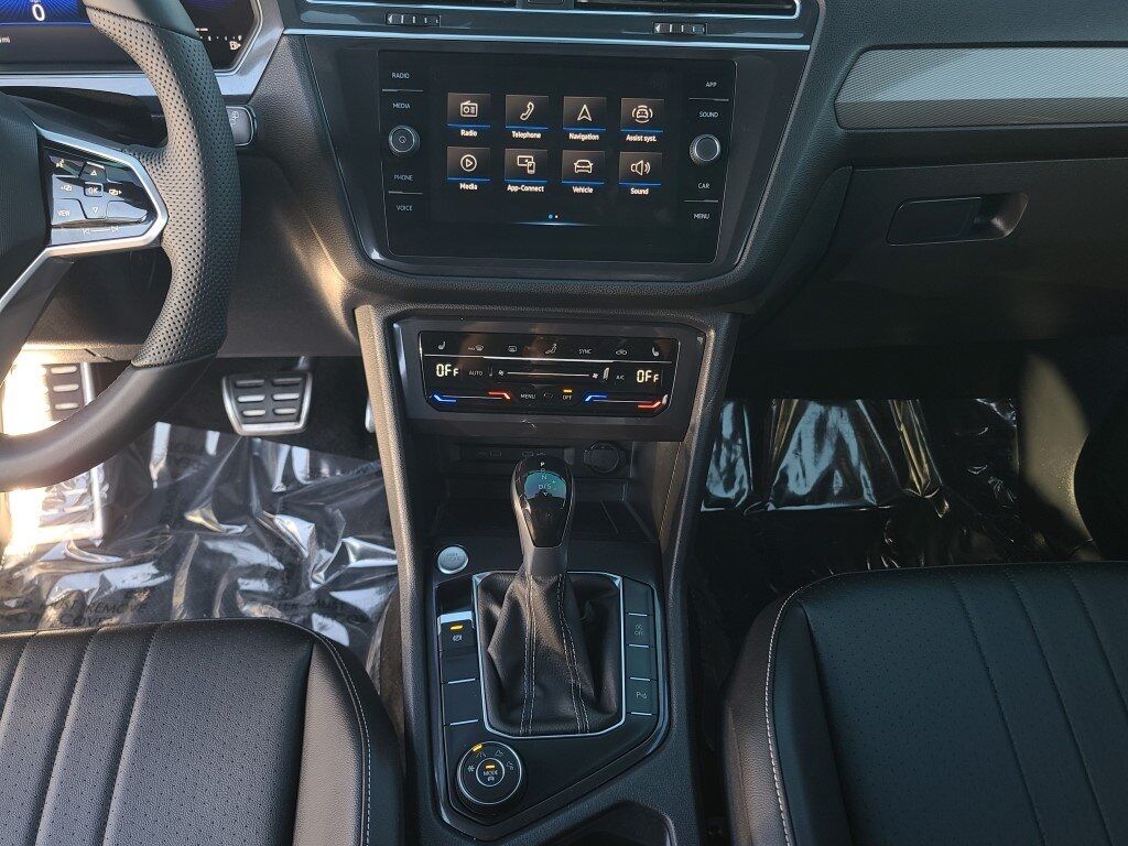 2022 Volkswagen Tiguan 2.0T SE R-Line Black Springfield VA