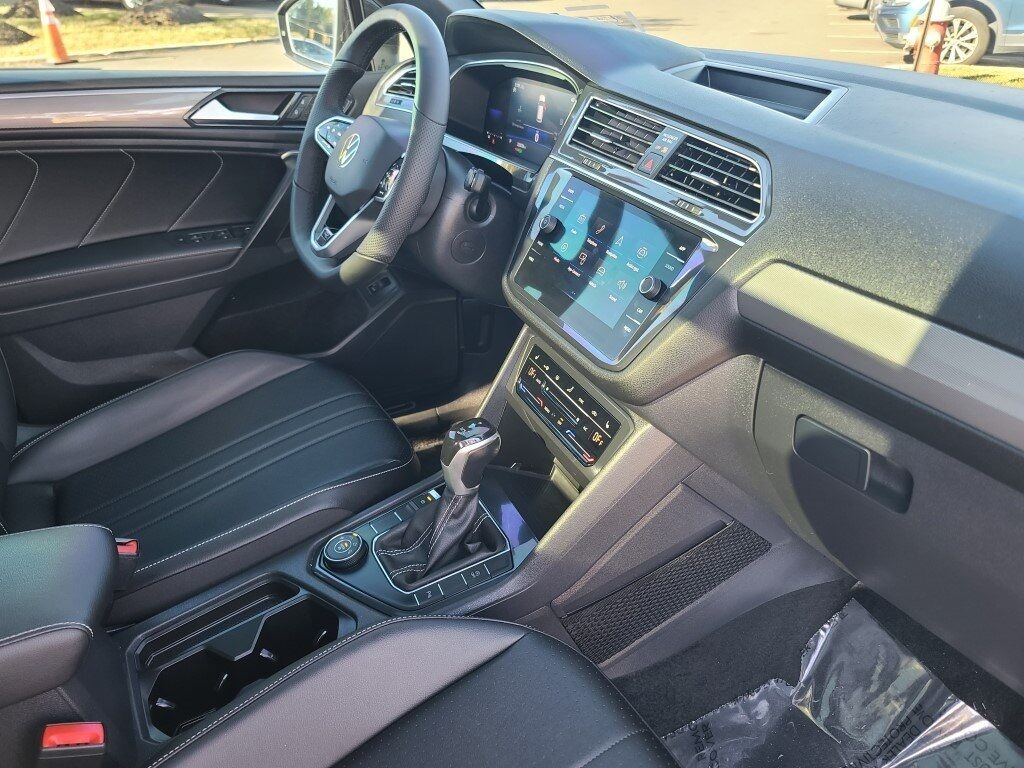 2022 Volkswagen Tiguan 2.0T SE R-Line Black Springfield VA