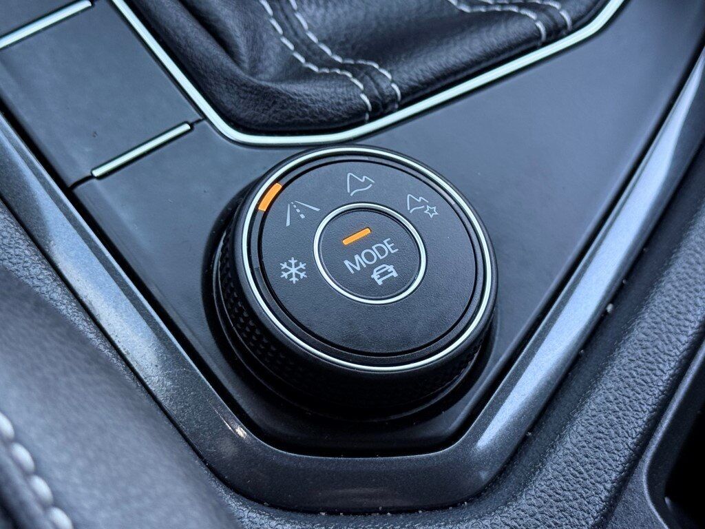 2022 Volkswagen Tiguan 2.0T SE R-Line Black Springfield VA