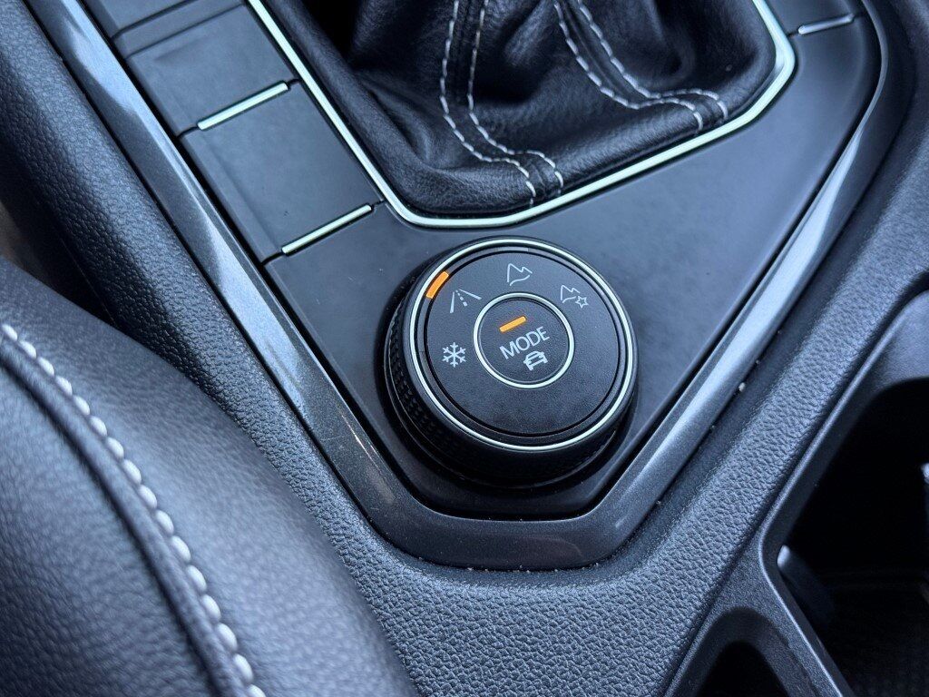 2022 Volkswagen Tiguan 2.0T SE R-Line Black Springfield VA