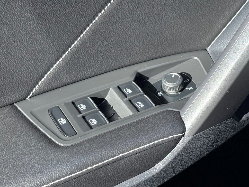 2022 Volkswagen Tiguan 2.0T SE R-Line Black Springfield VA