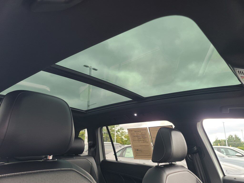 2022 Volkswagen Tiguan 2.0T SE R-Line Black Springfield VA