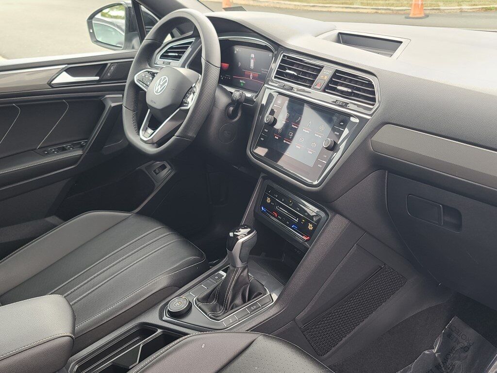 2022 Volkswagen Tiguan 2.0T SE R-Line Black Springfield VA