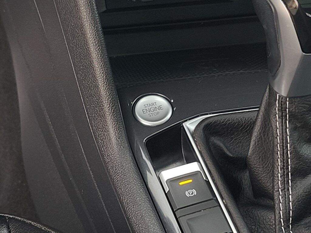 2022 Volkswagen Tiguan 2.0T SE Springfield VA