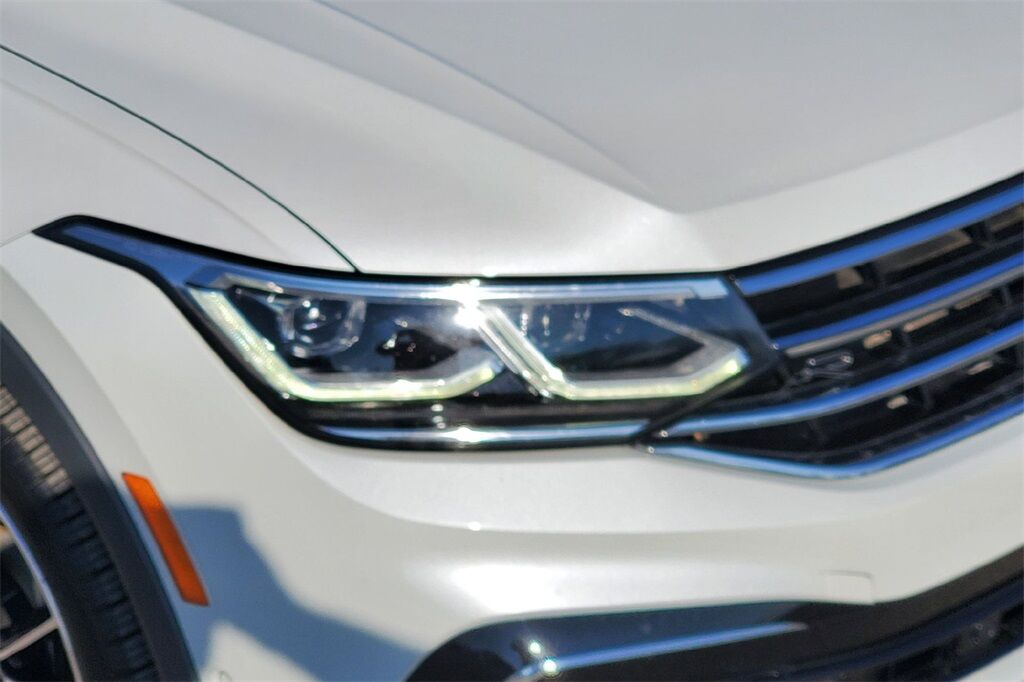 2022 Volkswagen Tiguan 2.0T SEL R-Line