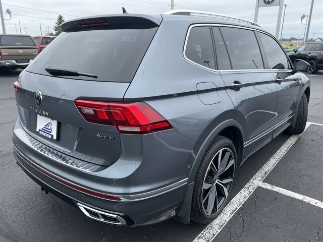 2022 Volkswagen Tiguan 2.0T SEL R-Line Green Bay WI