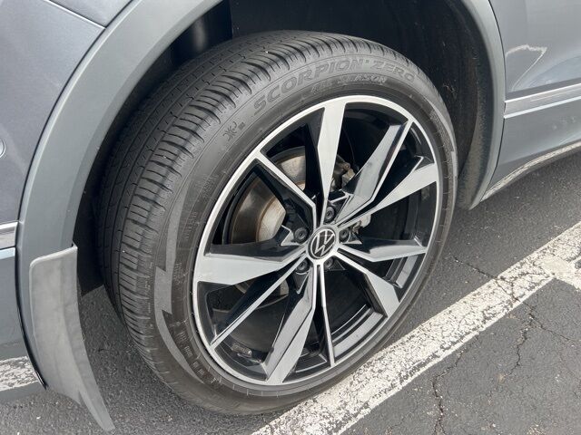 2022 Volkswagen Tiguan 2.0T SEL R-Line Green Bay WI