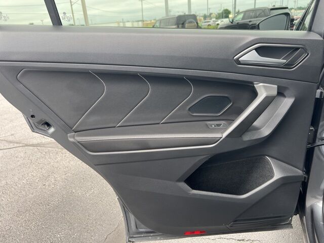 2022 Volkswagen Tiguan 2.0T SEL R-Line Green Bay WI