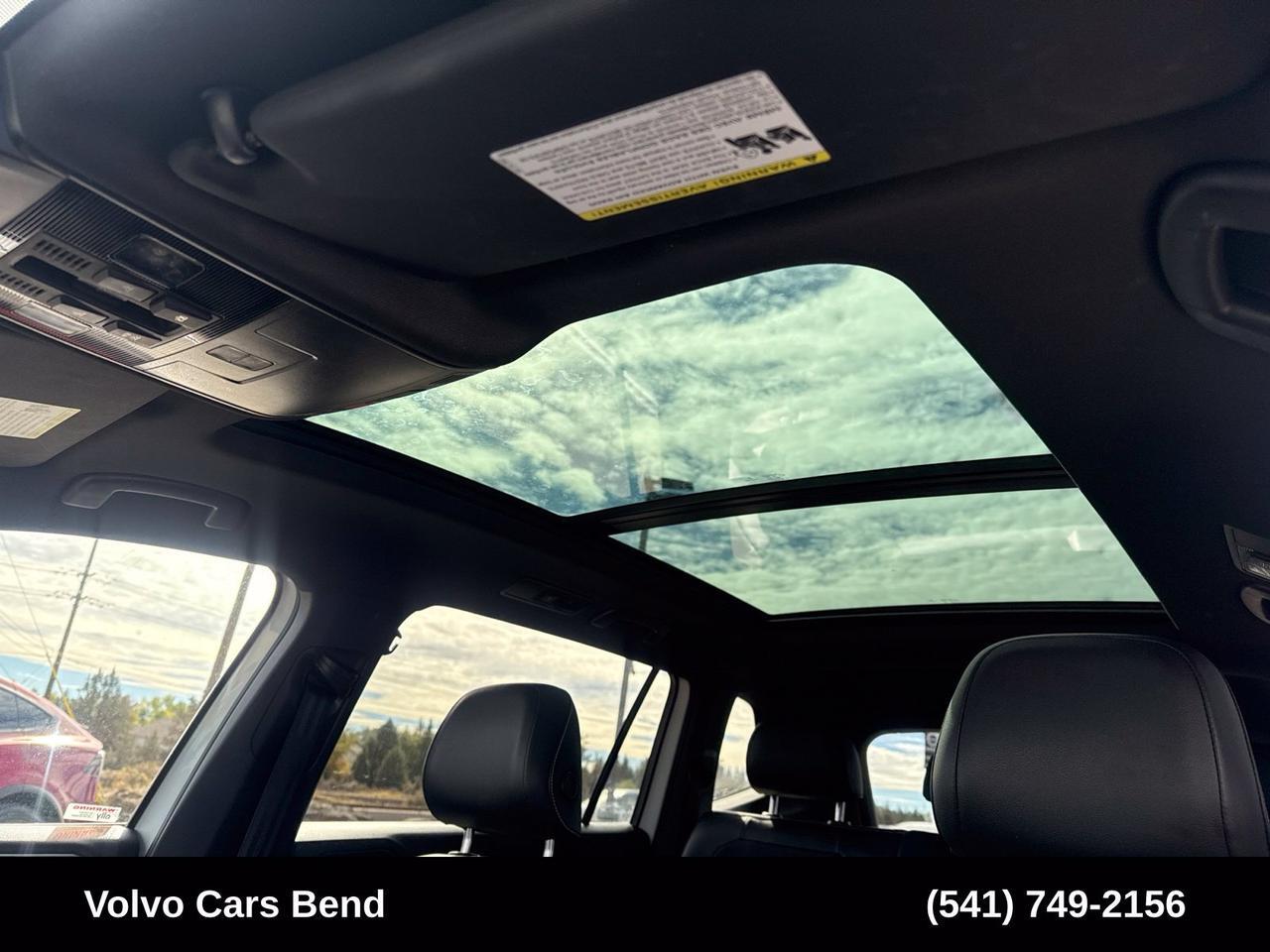 2022 Volkswagen Tiguan 2.0T SEL R-Line Bend OR
