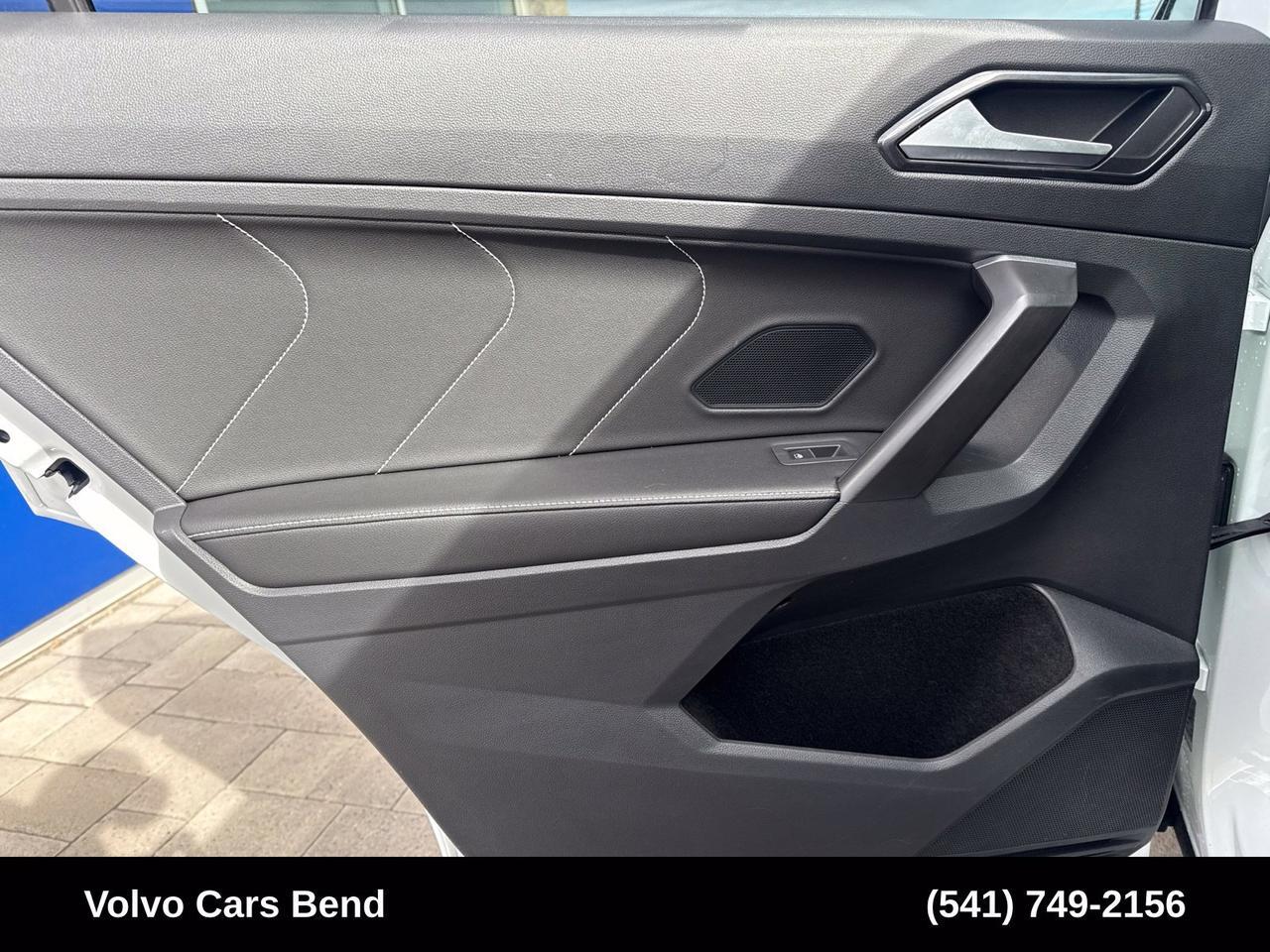 2022 Volkswagen Tiguan 2.0T SEL R-Line Bend OR