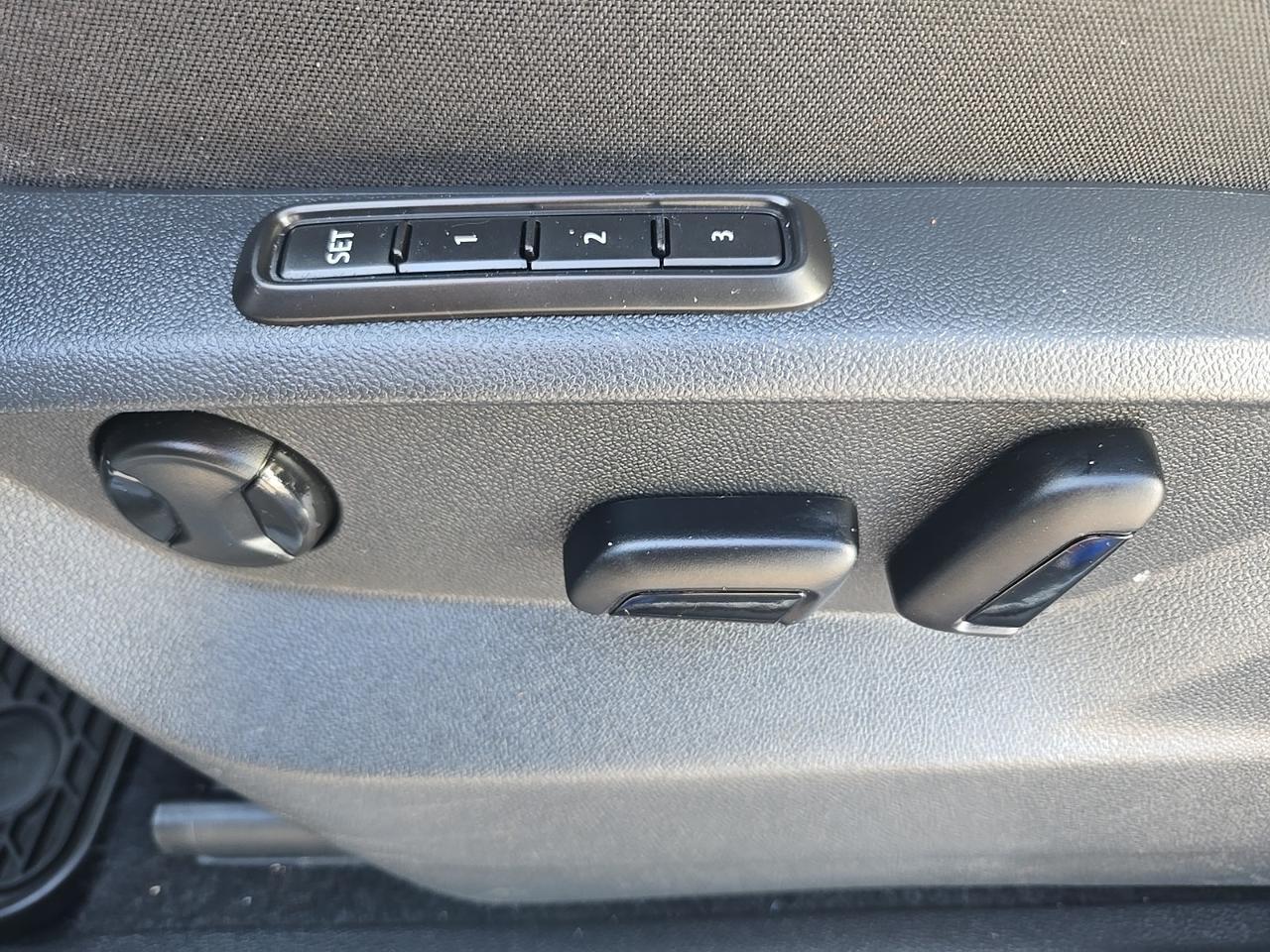 2022 Volkswagen Tiguan 2.0T SEL R-Line Fredericksburg VA